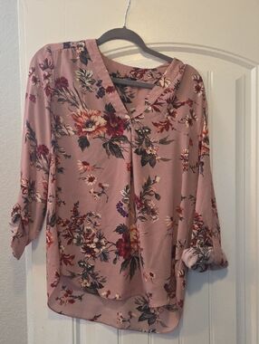 Zac & Rachel Dusty Rose Floral V-Neck Blouse